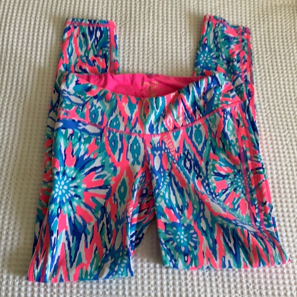 Lilly Pulitzer Pants - Lilly Pulitzer Luxletic leggings, EUC, size small